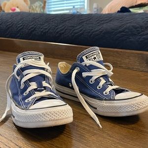 Low top Chuck Taylor all star converse